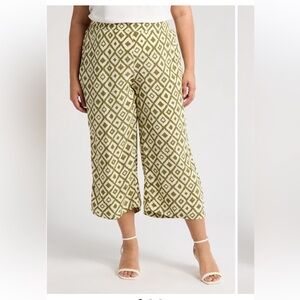 T TAHARI crop wide leg palazzo pants